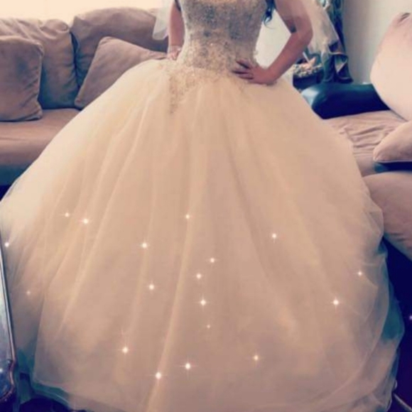 Dress - Picture 5 of 5